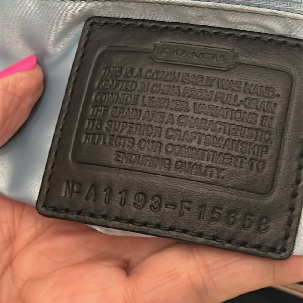 Coach Carryall Black Patent Leather Bag - Picture 5 of 13